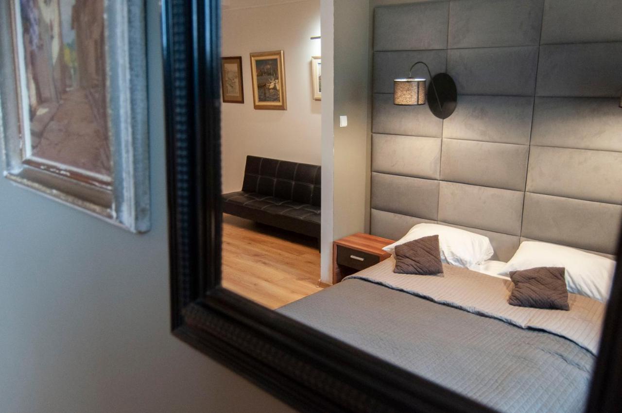 Apartamenty Pod Sloncem - Old City Cracovia Exterior foto